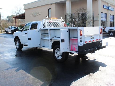 Used 2023 RAM 3500 Tradesman w/ Convenience Group image 17