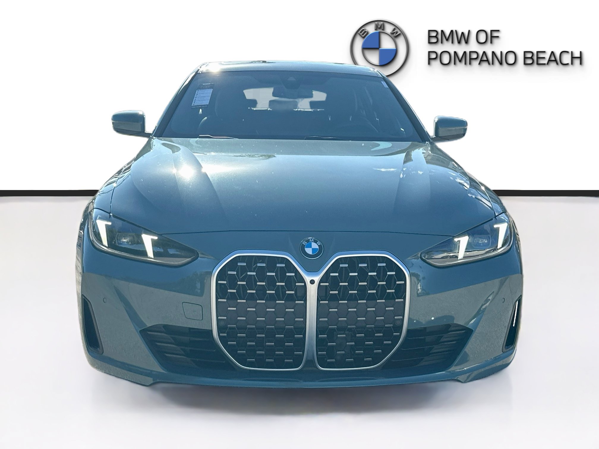 Used 2025 BMW 430i w/ Premium Package RWD image 2