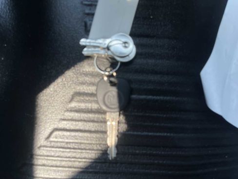 Used 2013 Chevrolet Express 3500 Extended image 25