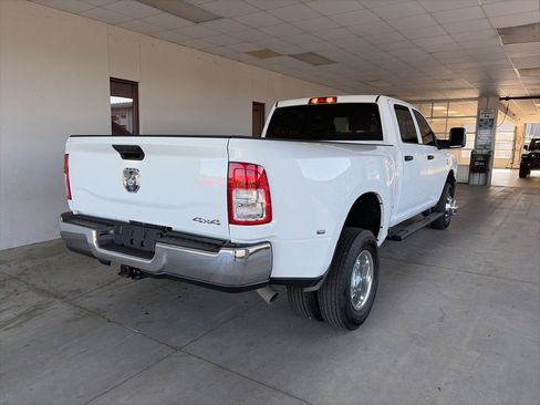 Used 2024 RAM 3500 Tradesman w/ Chrome Appearance Group image 7
