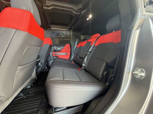 New 2026 GMC Hummer EV 3X w/ Carbon Fiber Edition Package AWD/4WD image 14
