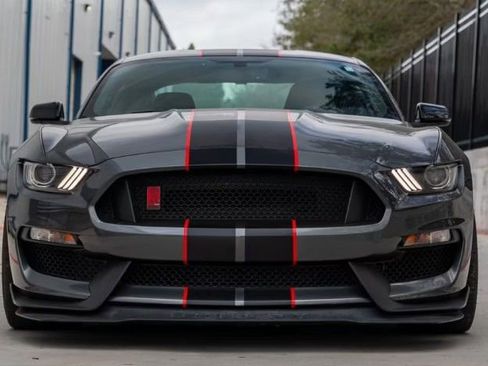 Used 2016 Ford Mustang Shelby GT350R w/ GT350R Equipment Group 920A image 4