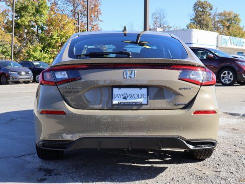 Certified 2025 Honda Civic Sport image 6