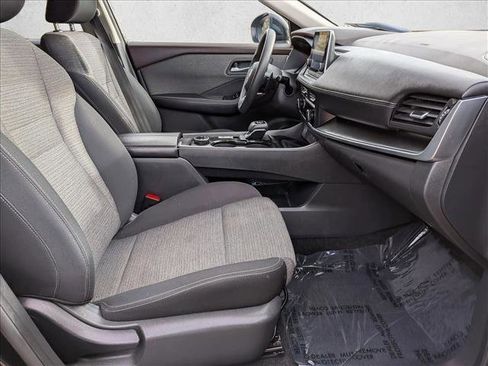 Used 2023 Nissan Rogue SV image 21