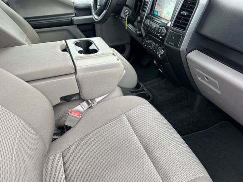 Used 2018 Ford F150 XLT w/ Equipment Group 301A Mid image 15