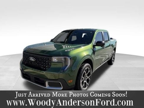 Used 2025 Ford Maverick Lariat w/ 4K Tow Package image 1