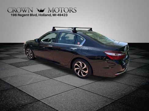 Used 2016 Honda Accord EX image 5