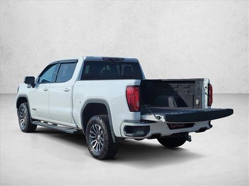 Used 2020 GMC Sierra 1500 AT4 w/ Off-Road Performance Package image 7