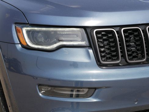 Used 2020 Jeep Grand Cherokee High Altitude AWD/4WD image 16