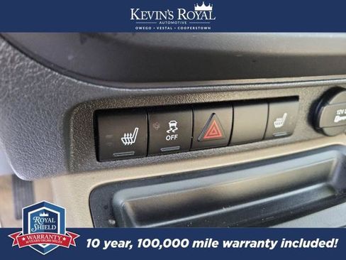 Used 2017 Jeep Patriot High Altitude AWD/4WD image 12