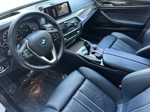 Used 2018 BMW 540i RWD image 11