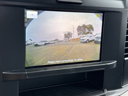 New 2025 Ford F450 XL w/ XL Chrome Package RWD image 19