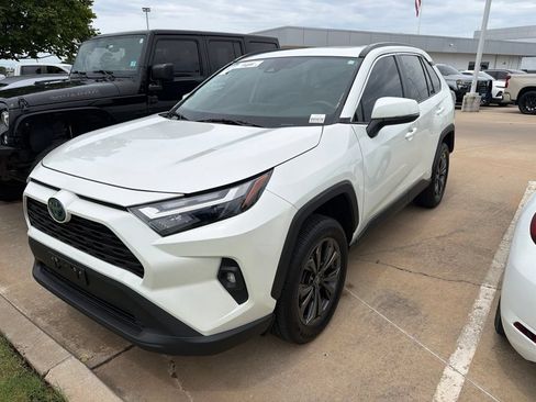 Used 2022 Toyota RAV4 XLE Premium AWD/4WD image 1