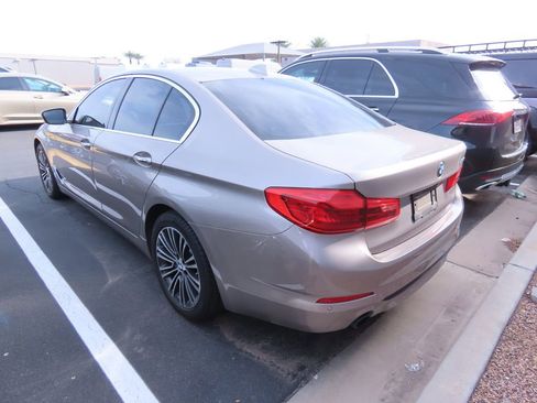 Used 2017 BMW 530i 530i image 3