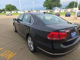 Used 2014 Volkswagen Passat TDI SEL Premium image 5