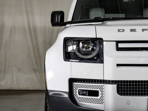 Used 2024 Land Rover Defender 110 S AWD/4WD image 38