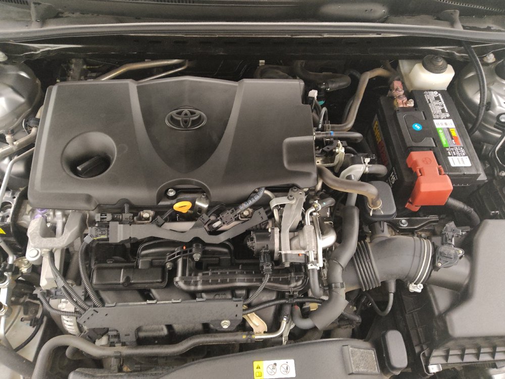 Used 2019 Toyota Camry LE FWD image 30