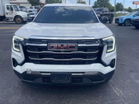 Used 2025 GMC Terrain Elevation AWD/4WD image 8