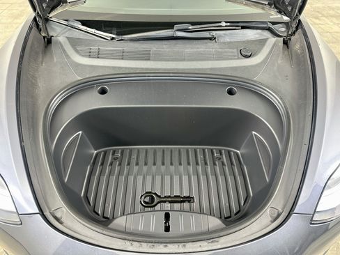 Used 2022 Tesla Model 3 Long Range AWD/4WD image 34