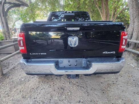 Used 2022 RAM 2500 Limited w/ Safety Group image 9