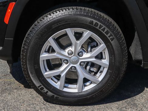 Used 2021 Jeep Grand Cherokee L Limited image 12