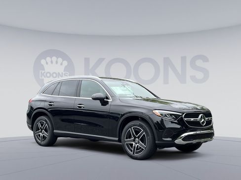 New 2026 Mercedes-Benz GLC 300 4MATIC image 2
