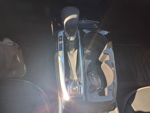 New 2026 Chevrolet Trax ACTIV w/ Sunroof Package image 16