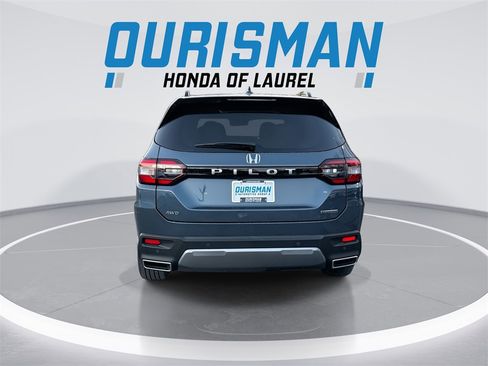 New 2026 Honda Pilot Touring image 7