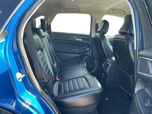 Used 2022 Ford Edge SEL w/ Convenience Package AWD/4WD image 23