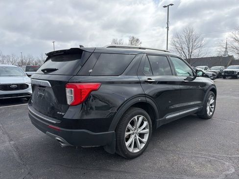 Used 2022 Ford Explorer Platinum w/ Technology Package image 3