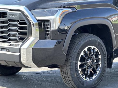New 2026 Toyota Tundra SR5 AWD/4WD image 7
