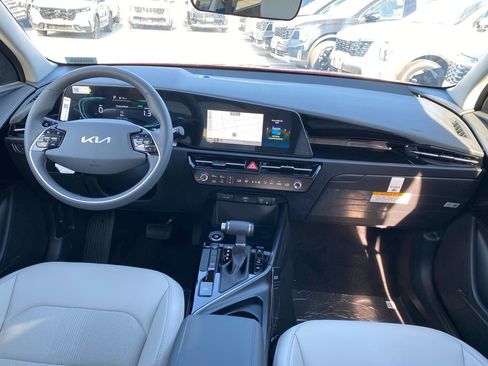 New 2026 Kia Niro EX FWD image 27