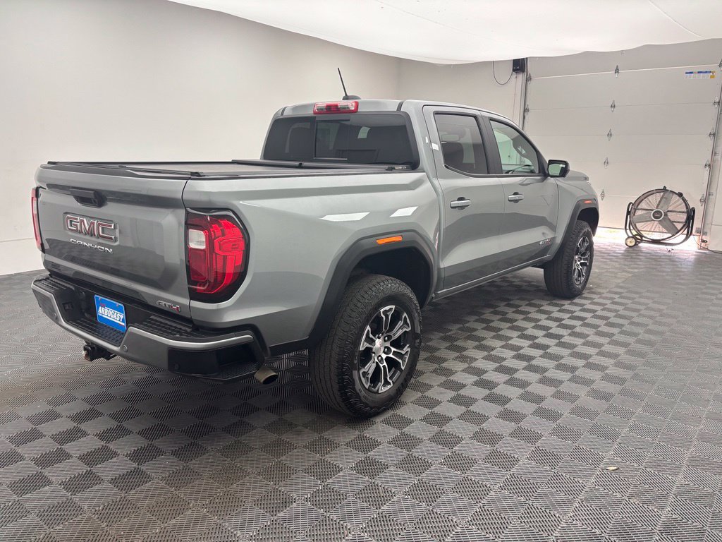 Used 2024 GMC Canyon AT4 w/ Technology Package AWD/4WD image 8