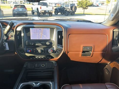Used 2015 Chevrolet Silverado 2500 High Country w/ Duramax Plus Package AWD/4WD image 74