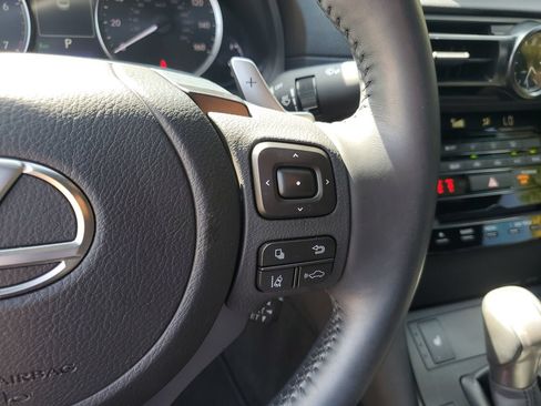 Used 2024 Lexus IS 350 F Sport RWD image 17