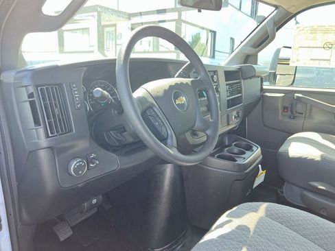 New 2025 Chevrolet Express 3500 w/ Power Convenience Package image 19