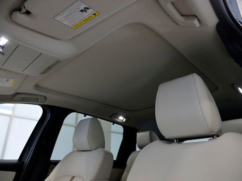 Certified 2025 MAZDA CX-90 Plug-In Hybrid w/ Premium Plus image 26