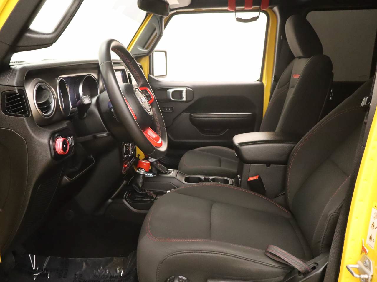 Used 2019 Jeep Wrangler Unlimited Rubicon AWD/4WD image 17