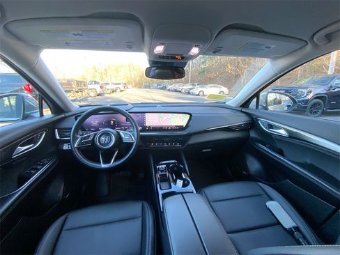 Used 2025 Buick Envision Preferred image 21