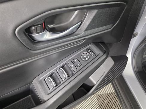 Used 2024 Honda Accord EX image 39