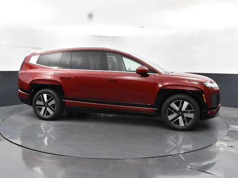 New 2026 Hyundai Ioniq 9 SEL image 5