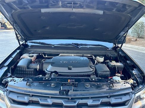 Used 2022 Chevrolet Colorado Z71 image 29