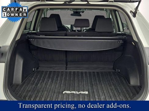 Used 2022 Toyota RAV4 XLE w/ XLE Grade Weather Package AWD/4WD image 11