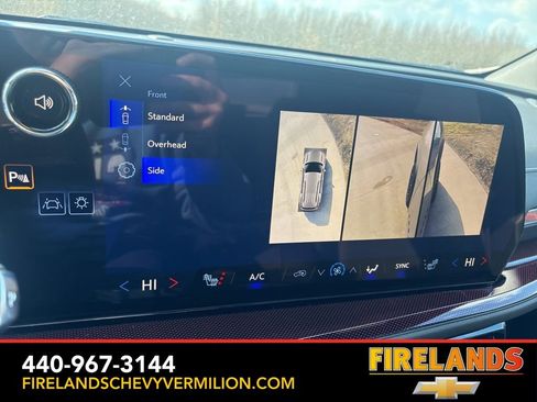 New 2026 Chevrolet Traverse Z71 w/ Driver Confidence Package image 25