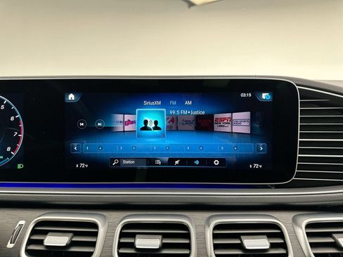 Used 2023 Mercedes-Benz GLS 450 4MATIC image 28