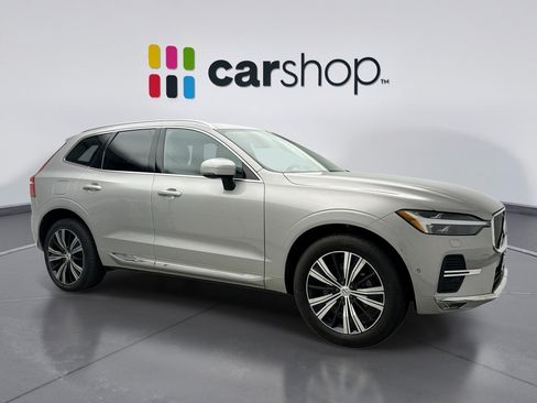 Used 2023 Volvo XC60 B5 Plus w/ Climate Package AWD/4WD image 7
