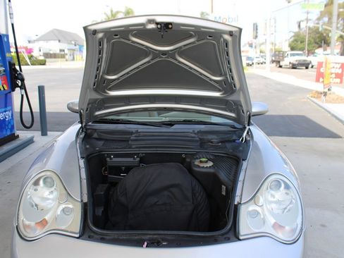 Used 2003 Porsche 911 Cabriolet image 39