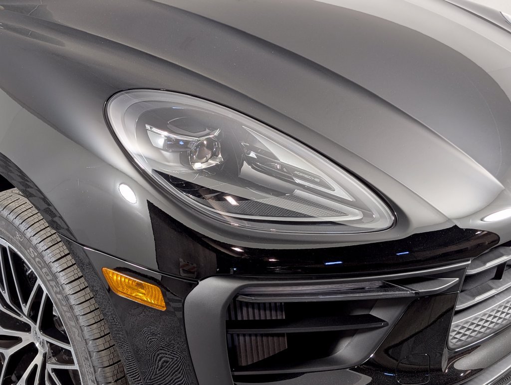 New 2026 Porsche Macan S AWD/4WD image 15