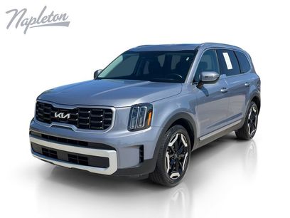 Used 2025 Kia Telluride S