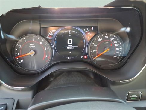 Used 2019 Chevrolet Camaro SS image 17